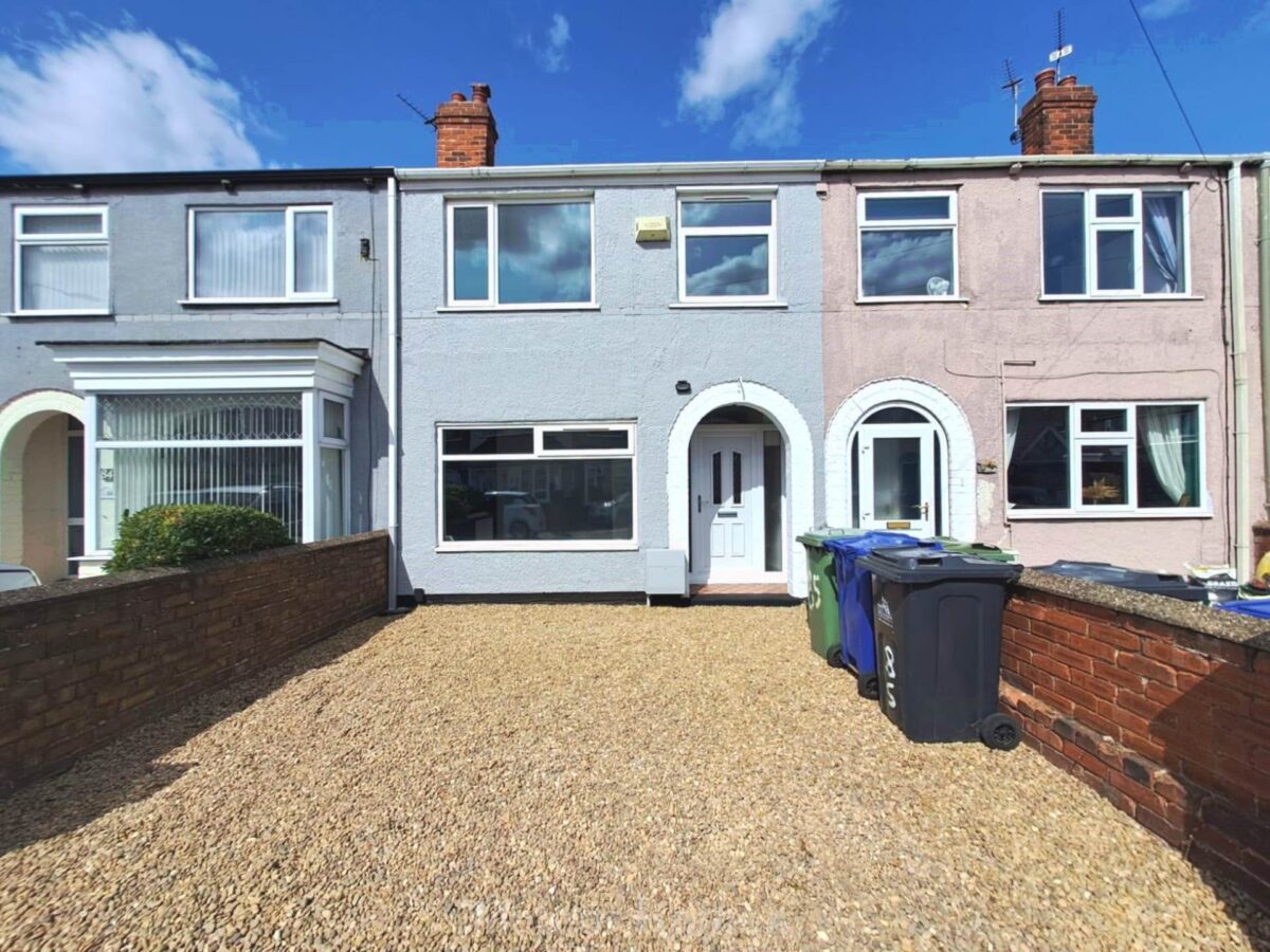 Huddleston Road, Grimsby: RECENTLY REDUCED!!! OPEN HOUSE 9th March 11:00-13:00