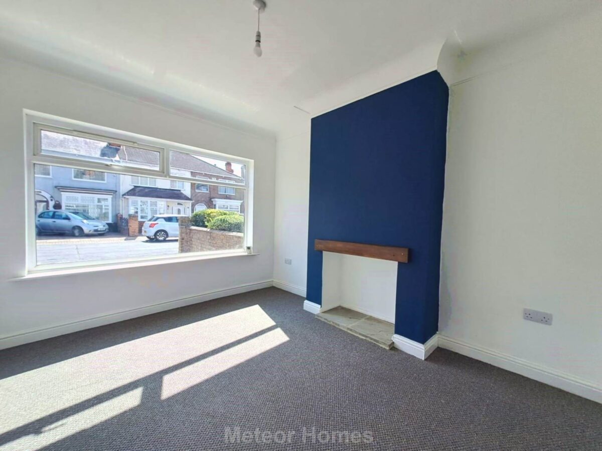 Huddleston Road, Grimsby: RECENTLY REDUCED!!! OPEN HOUSE 9th March 11:00-13:00