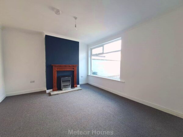 Huddleston Road, Grimsby: RECENTLY REDUCED!!! OPEN HOUSE 9th March 11:00-13:00