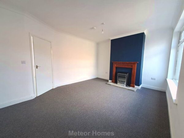 Huddleston Road, Grimsby: RECENTLY REDUCED!!! OPEN HOUSE 9th March 11:00-13:00