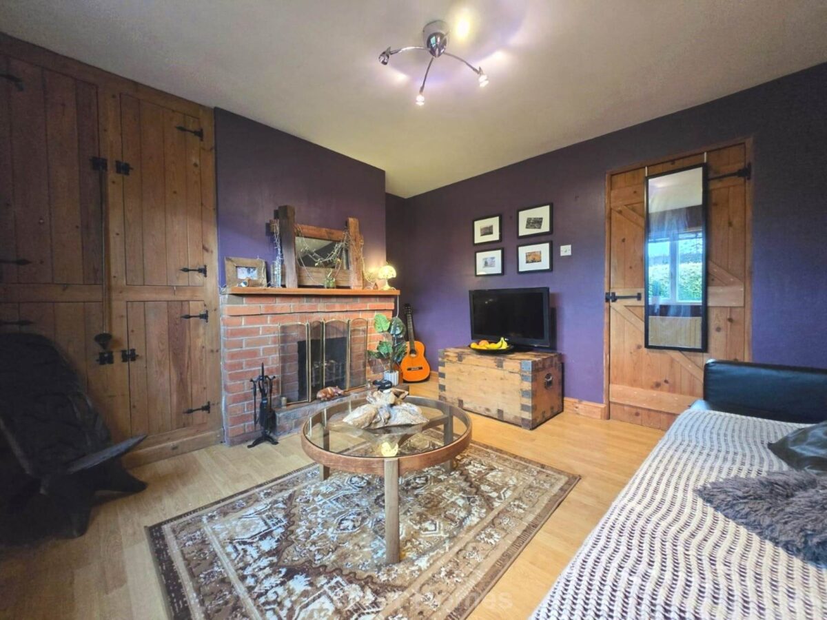 Hawthorne Cottage, Laceby