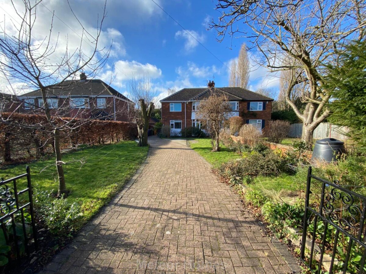Eastwood Avenue, Grimsby