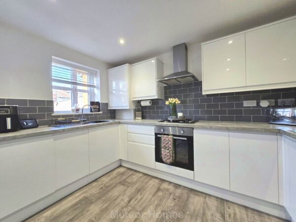 Cleefield Drive, Grimsby