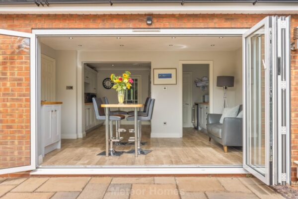 Great Coates Road, Healing