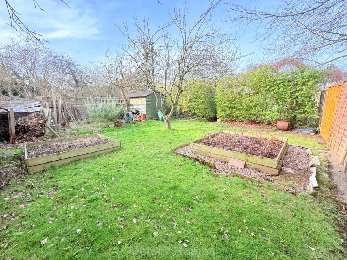 Great Coates Road, Healing