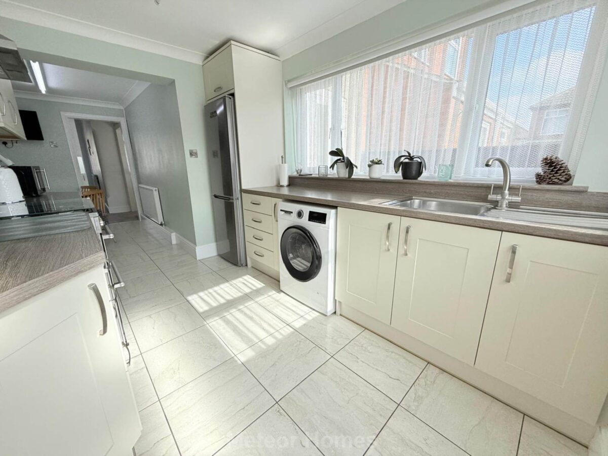 Ashtree Avenue, Grimsby - Freehold on completion!