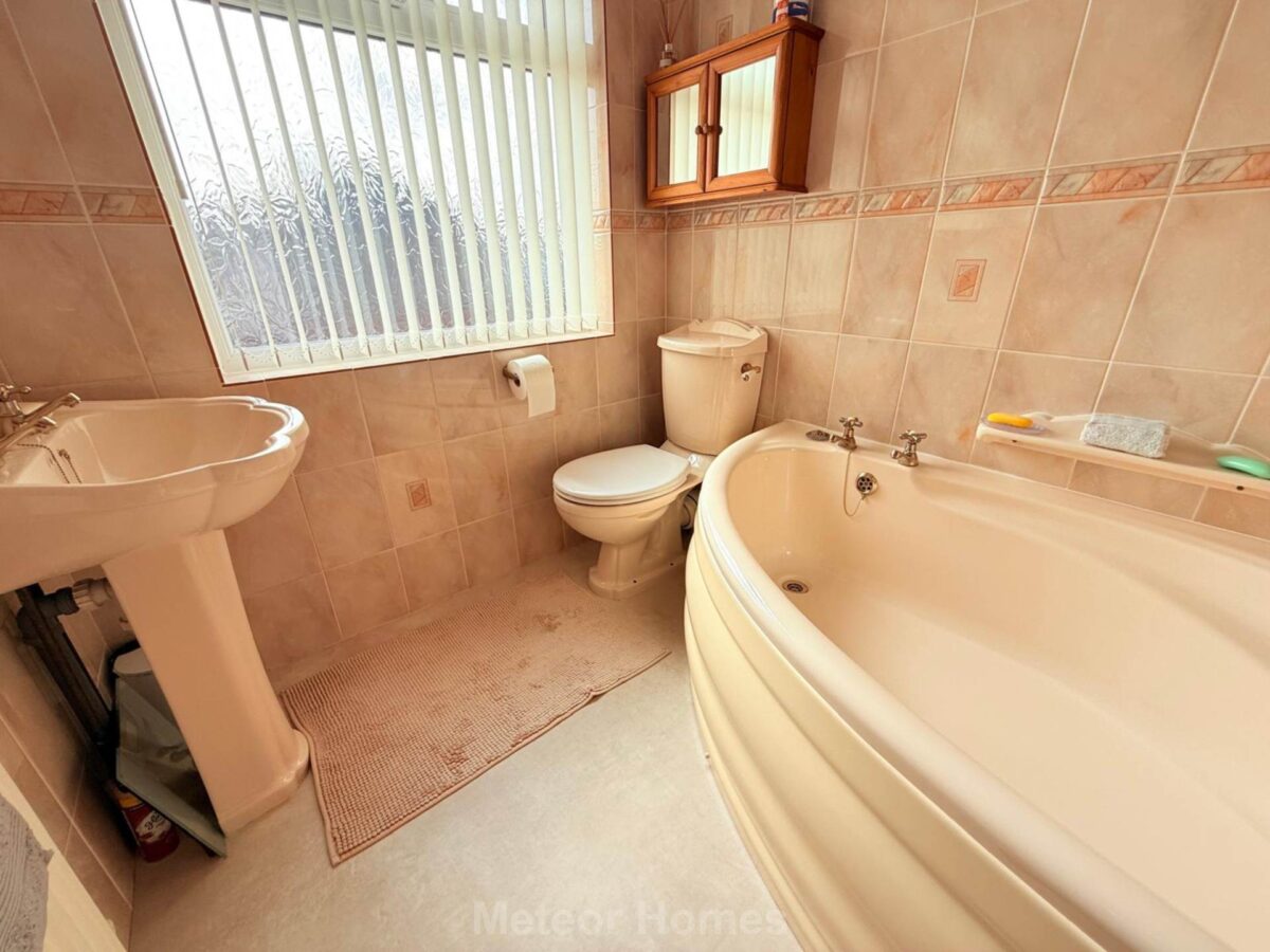 Ashtree Avenue, Grimsby - Freehold on completion!
