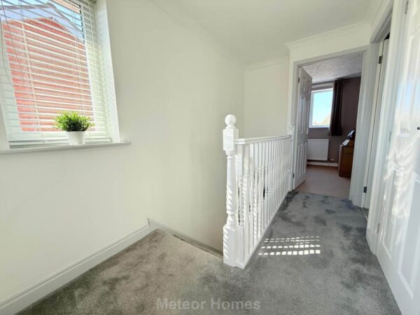 Alderley Edge, Waltham
