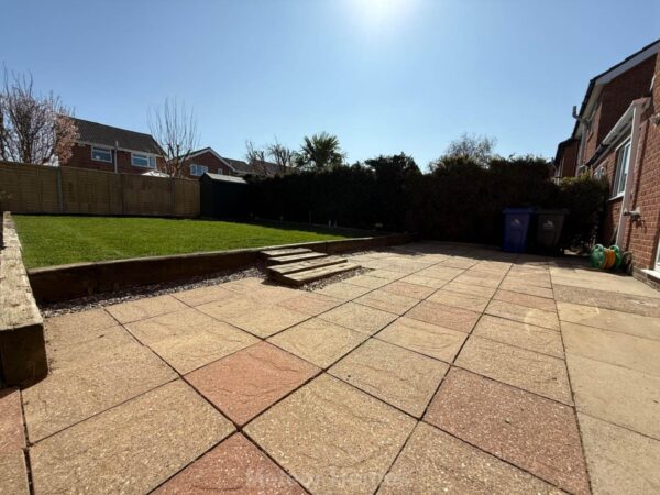 Alderley Edge, Waltham