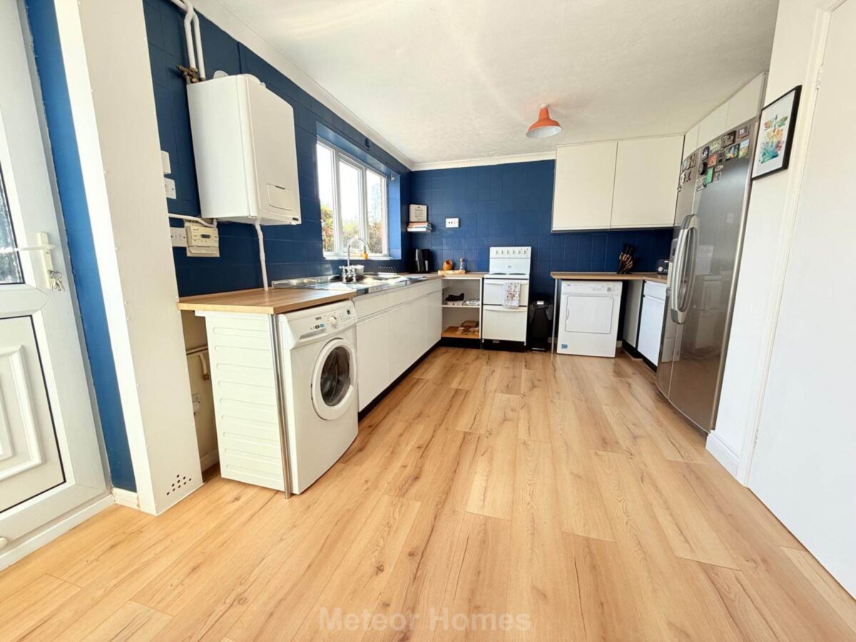 Alderley Edge, Waltham