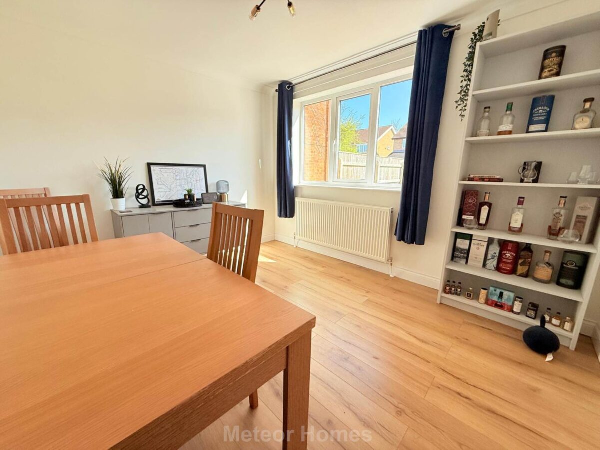 Alderley Edge, Waltham
