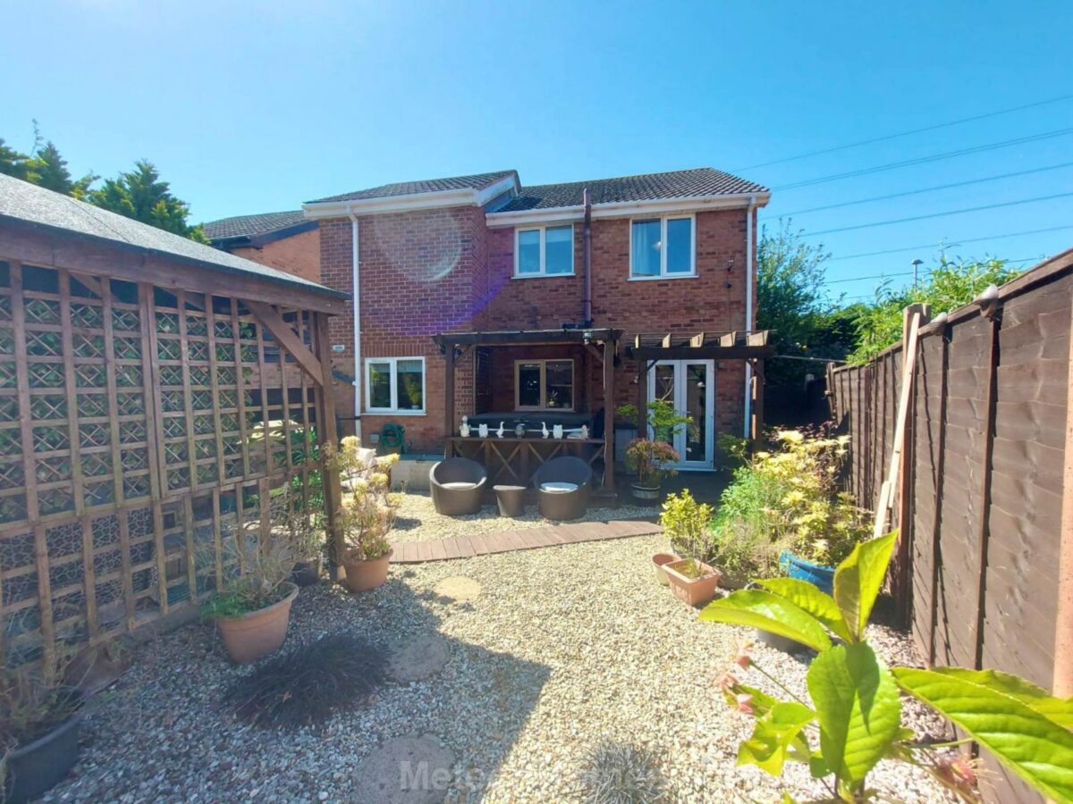 Albatross Drive, Grimsby
