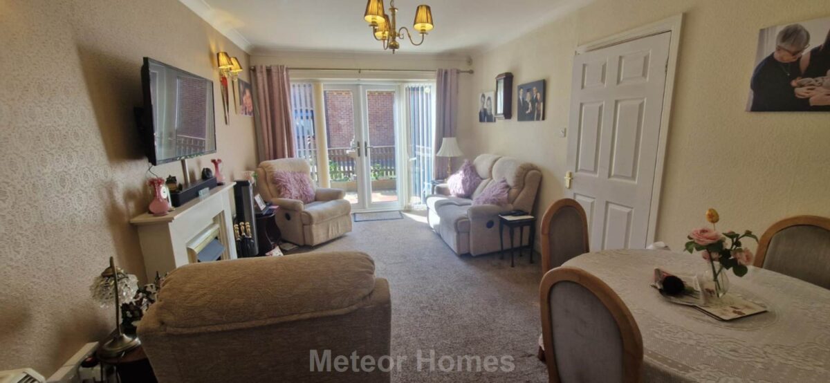 Queens Court, Grimsby