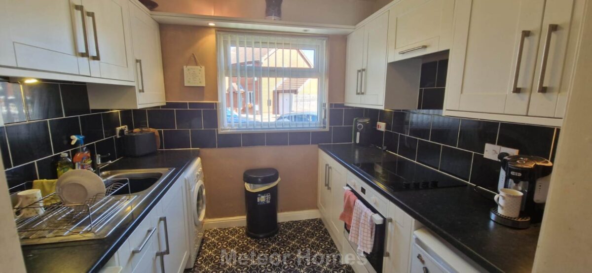 Queens Court, Grimsby