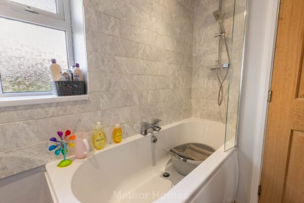 Farben Villas, South Killingholme