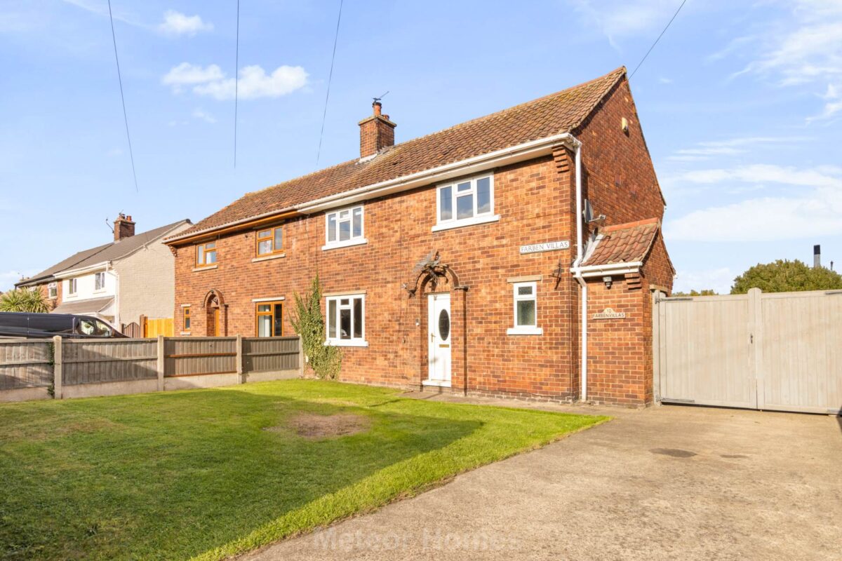 Farben Villas, South Killingholme