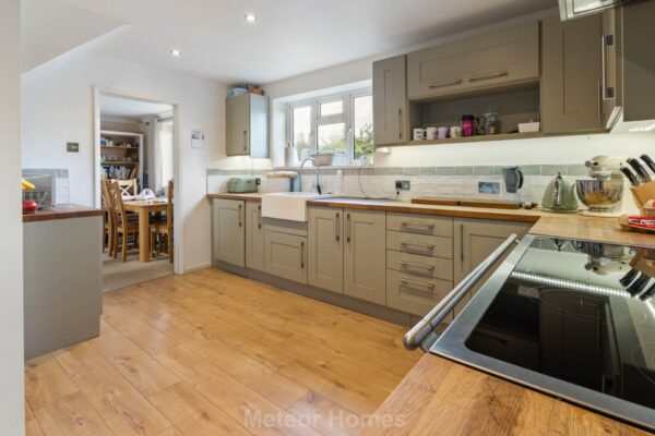 Farben Villas, South Killingholme