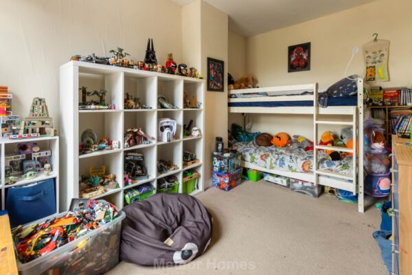 Heneage Road, Grimsby