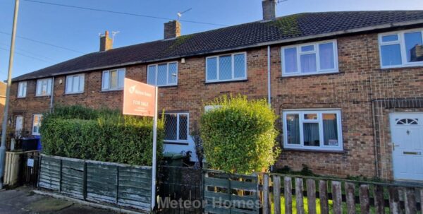 Willoughby Grove, Grimsby