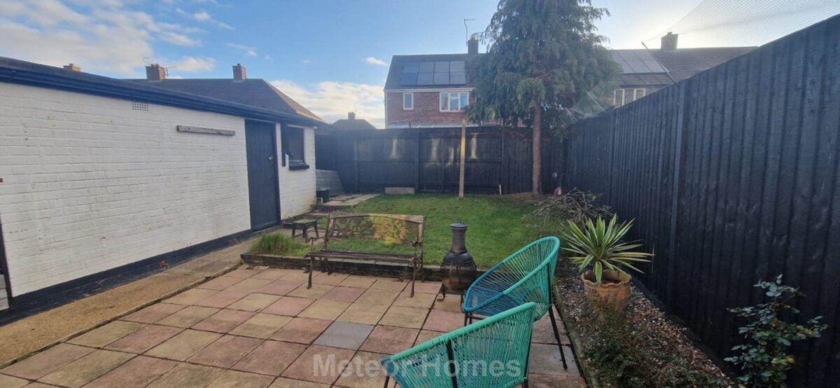 Willoughby Grove, Grimsby