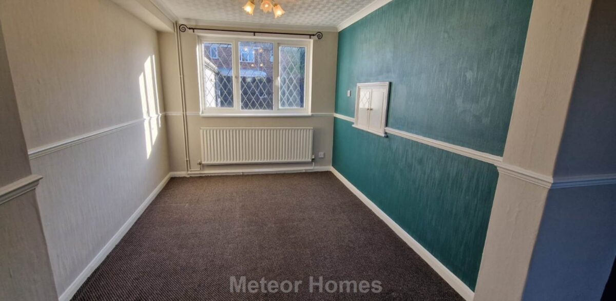 Willoughby Grove, Grimsby