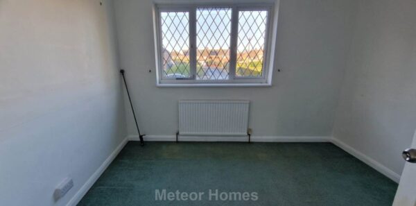 Willoughby Grove, Grimsby