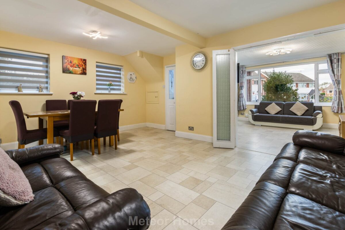 Maple Avenue, Grimsby