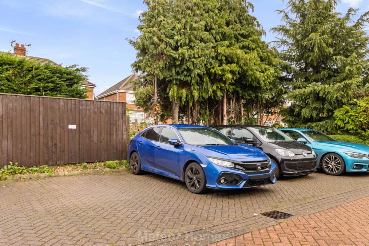 Limber Court, Grimsby