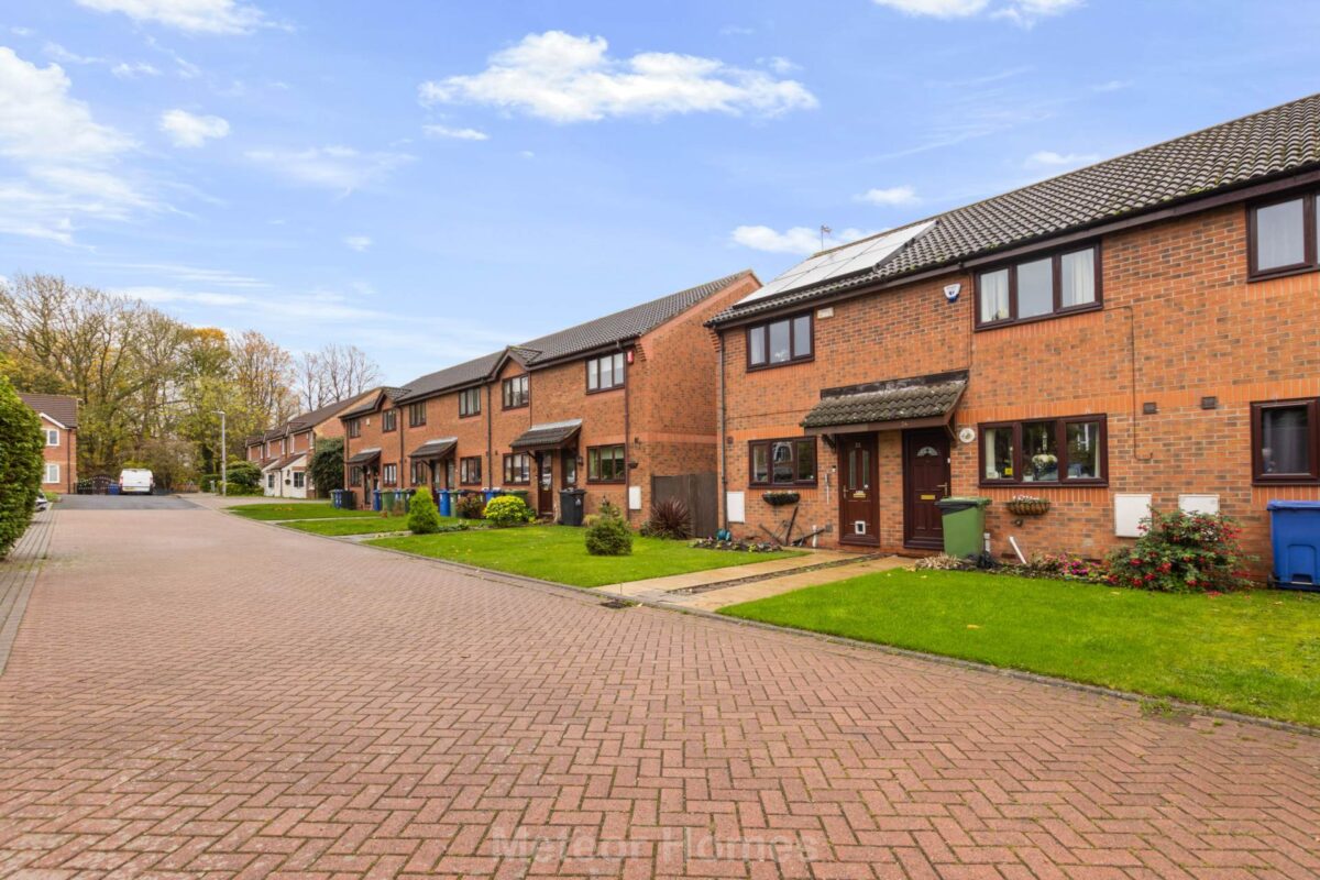 Limber Court, Grimsby