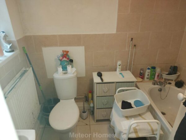 Convamore Road, Grimsby