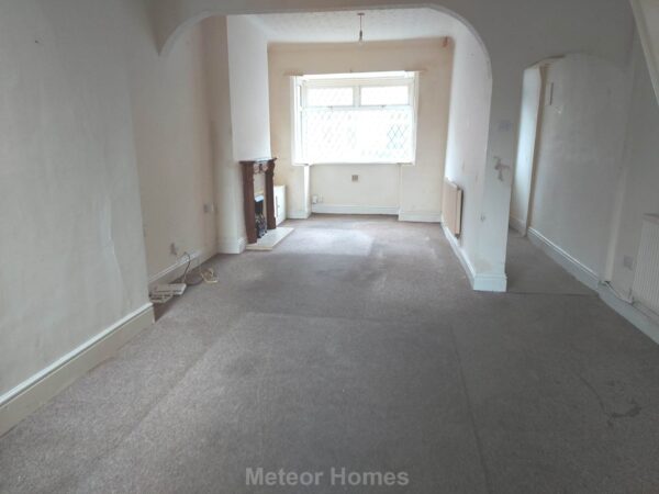 Sidney Street, Cleethorpes