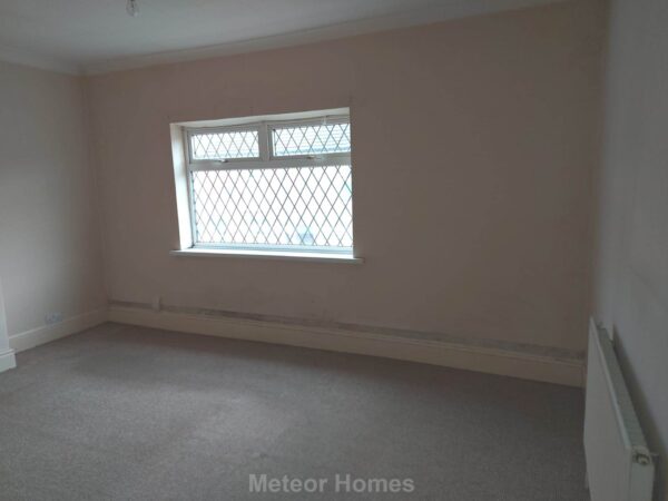 Sidney Street, Cleethorpes