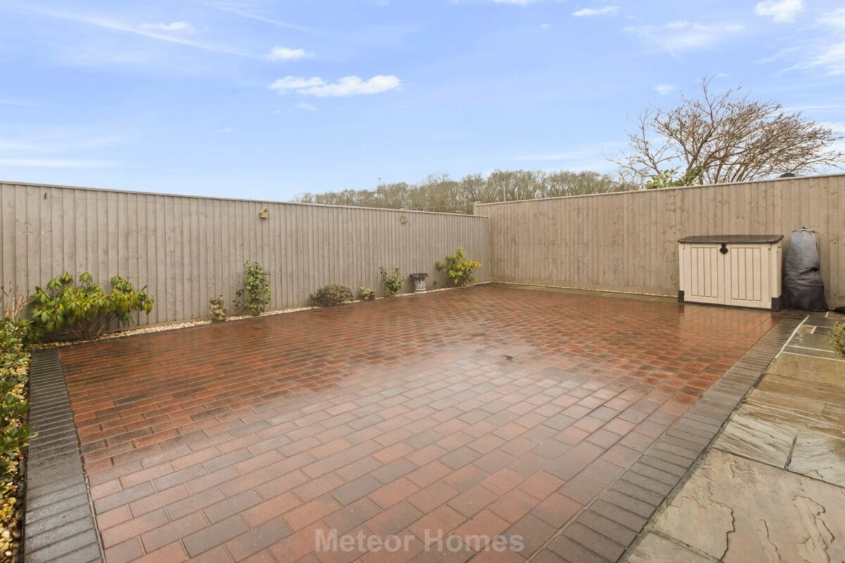 Albatross Drive, Grimsby