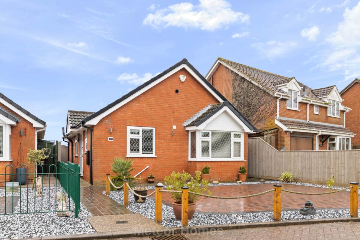 Albatross Drive, Grimsby