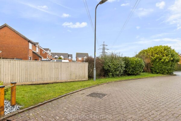 Albatross Drive, Grimsby