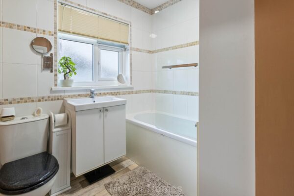 Rookery Avenue, Grimsby