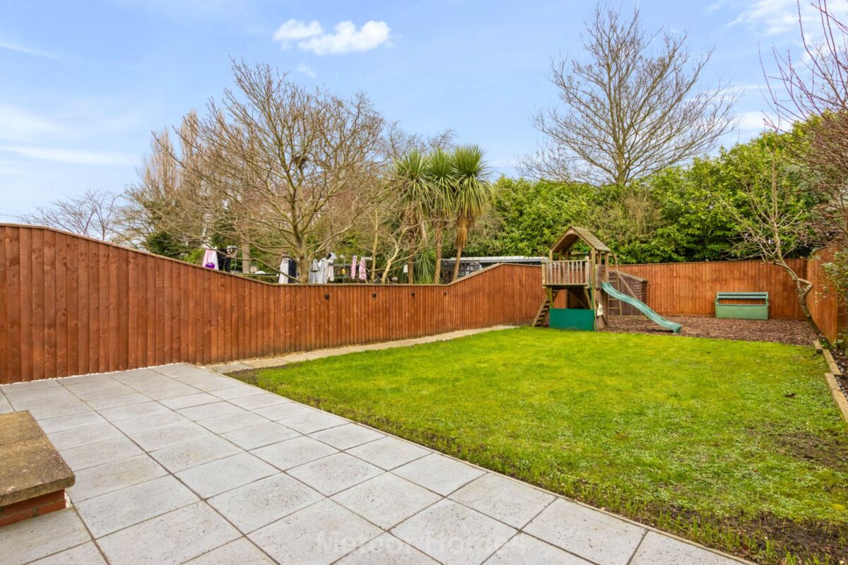 Rookery Avenue, Grimsby