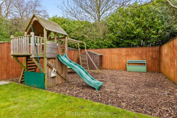 Rookery Avenue, Grimsby