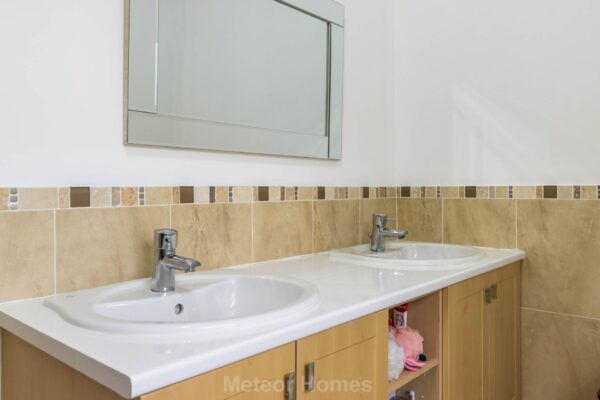 Harrow Lane, Scartho Top