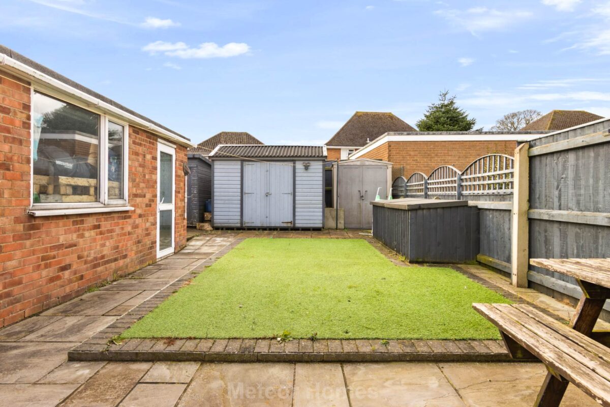 Frobisher Avenue, Grimsby