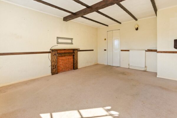 Bracken Place, Wybers Wood