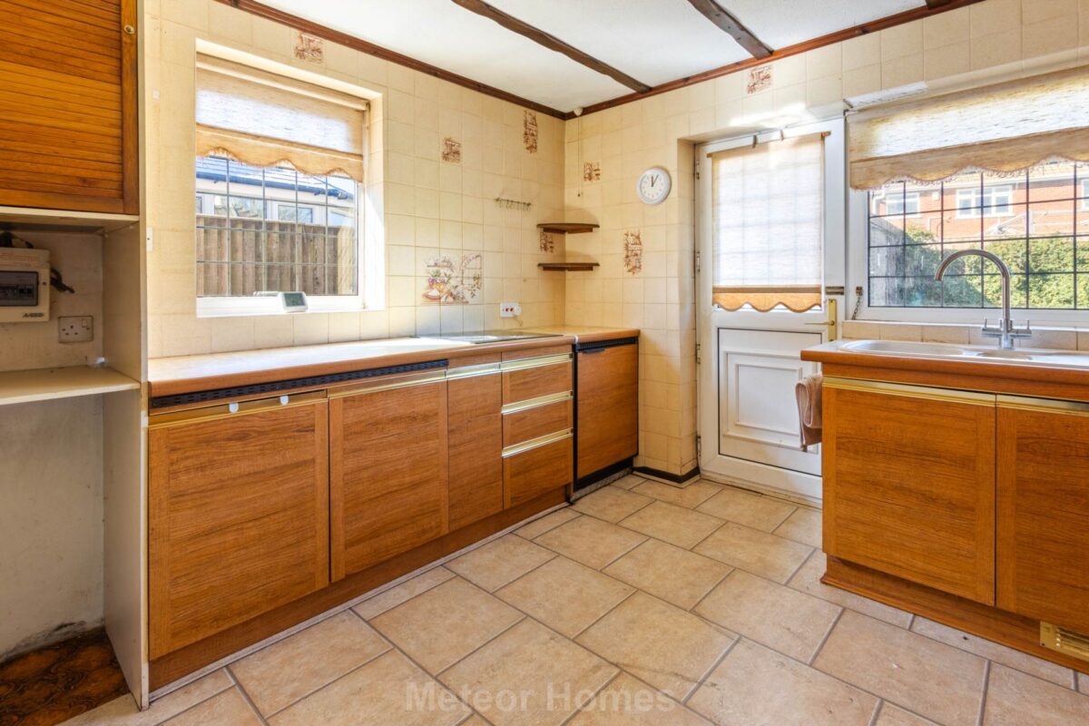 Bracken Place, Wybers Wood