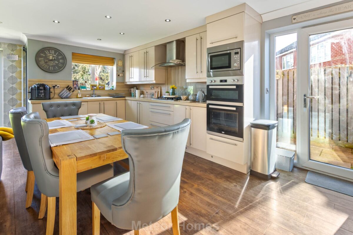 Arnold Close, Laceby