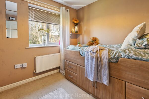 Arnold Close, Laceby