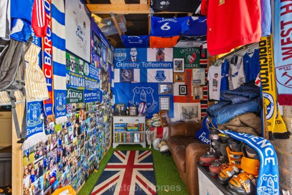 Arnold Close, Laceby