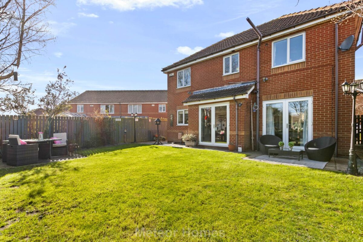 Arnold Close, Laceby