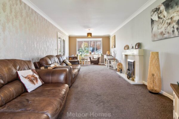 Arnold Close, Laceby