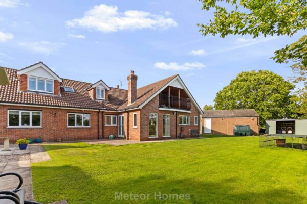 Smith Field, North Thoresby