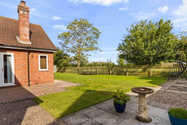 Smith Field, North Thoresby