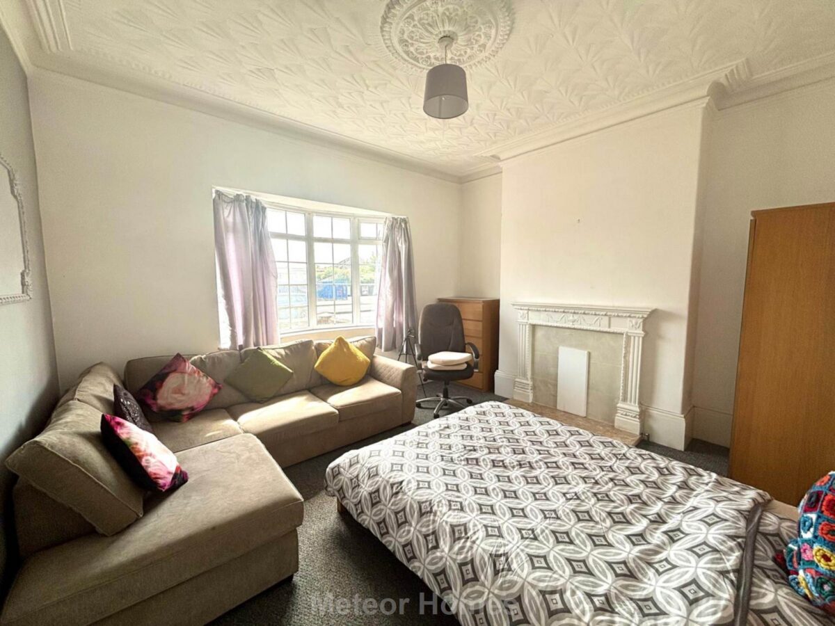 Cleethorpe Road, Grimsby